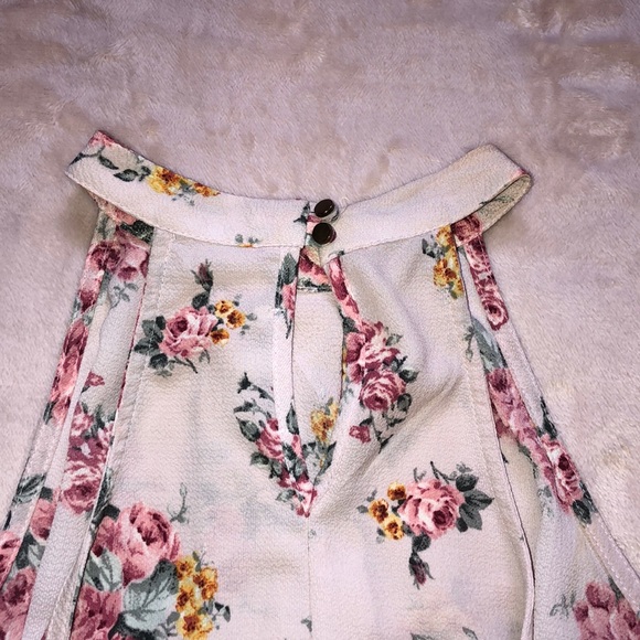 Iris Brand Floral Pink Blouse - Picture 3 of 4